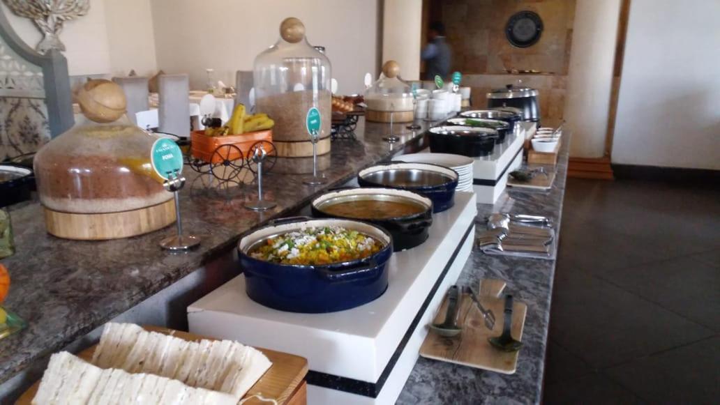 Pramod Convention & Club Resort カタック エクステリア 写真